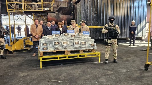 Bullrich supervisará la quema de casi media tonelada de cocaína incautada en el puerto de San Lorenzo