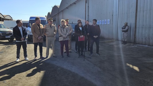 Bullrich supervisó la quema de cocaína incautada en un barco y anunció más controles en la Hidrovía