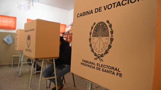 Comenzaron las elecciones en Rosario: mucho frío y poca participación
