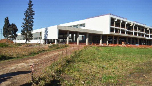Reactivan la obra del Hospital Regional Sur de Rosario: licitan su finalización en agosto
