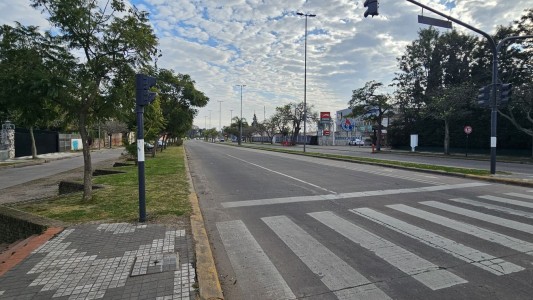 Picadas y persecución: uno de los autos se dio a la fuga ante la presencia policial