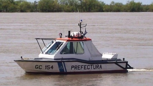 Intensa búsqueda en el río Paraná por un joven desaparecido en Puerto Norte