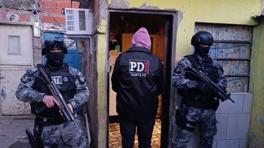 Detienen en barrio Tablada a una mujer acusada de robar un celular en el centro