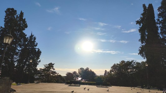 El pronóstico del tiempo indica temperaturas entre 9 y 20 grados durante el fin de semana