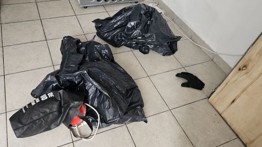 Robo frustrado: la policía detuvo al ladrón dentro del local con el botín listo para huir