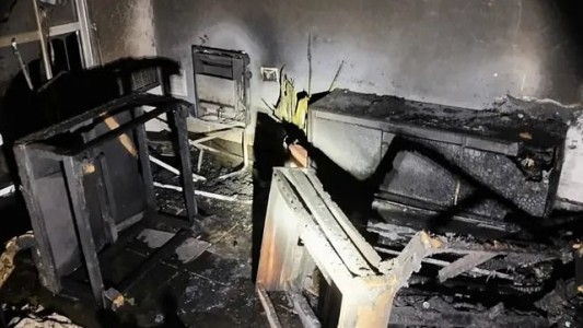 Incendio fatal en una vivienda: joven en estado crítico con quemaduras en el 95% de su cuerpo