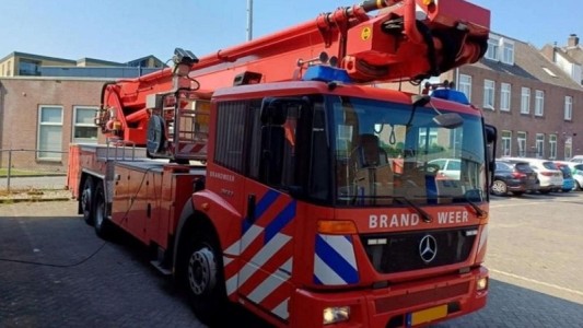 Bomberos Voluntarios de Rosario organizan fiesta retro para comprar una hidroelevadora