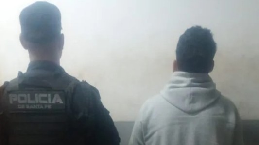 Un chofer desvió el viaje de una joven y quedó detenido