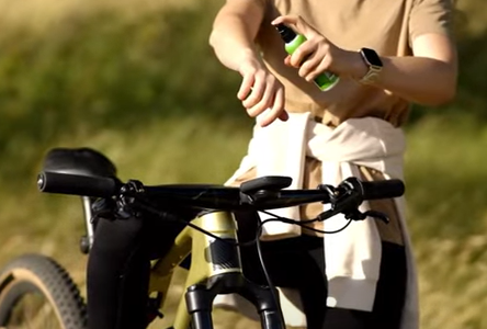 Mosquitos: farmacias con stock y nuevos formatos de repelentes para esta temporada