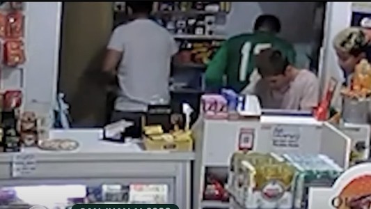 Robo piraña en un minimercado de San Juan al 2600