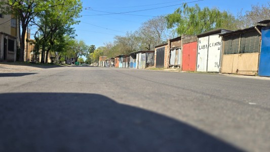 Balearon a un hombre desde una moto: recibió disparos en sus piernas