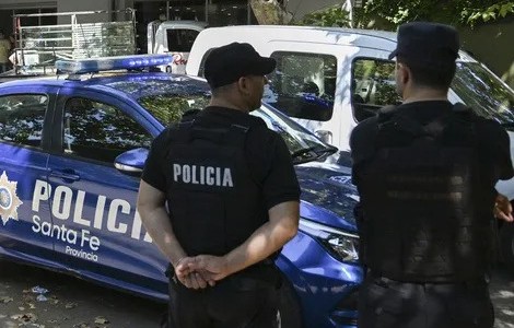 Hallaron a un hombre asesinado en una casa abandonada de zona oeste