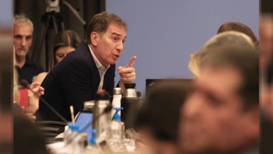 Fiscal dictamina a favor de que La Libertad Avanza reimprima la cartelería y afiches Así lo dispuso Ramiro González