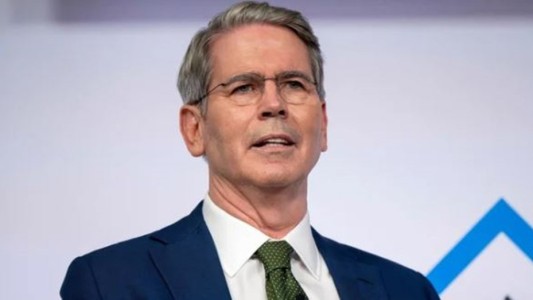 Bessent: "Tenemos la capacidad de actuar con contundencia para estabilizar a la Argentina"