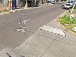 Tragedia en zona sur: un joven de 22 años murió al derrapar con su moto