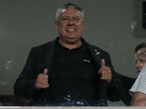 La Justicia le prohibió salir del país a Chiqui Tapia