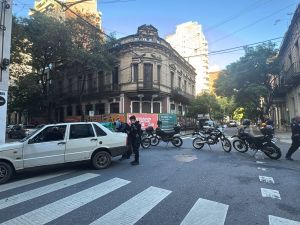 Fuerte siniestro vial en Salta y Paraguay: una mujer perdió el conocimiento