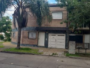 Santa Fe: hallaron a un hombre y una mujer muertos, investigan femicidio