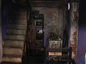 Dramático incendio en barrio Las Flores: un hombre sufrió graves quemaduras y una familia perdió todo