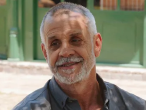 Preocupación por la salud de Christian Petersen: se descompensó y lucha por su vida