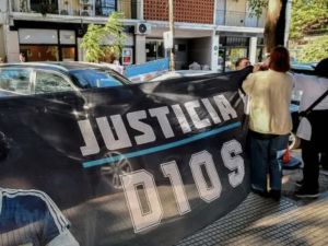 Se dilata el juicio por la muerte de Maradona porque no llevaron las pruebas