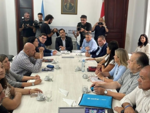 Sin oferta salarial, la paritaria docente en Santa Fe pasó a un cuarto intermedio