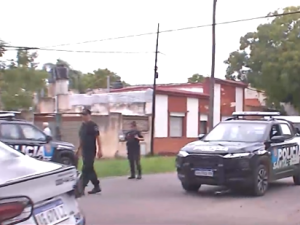 Tiroteo tras una entradera: una policía resultó herida