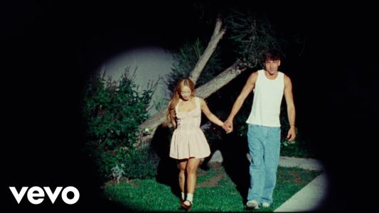 Ángela Torres estrenó el videoclip de "Vértigo" junto a Marcos Giles para celebrar San Valentín