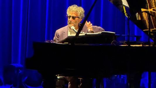 Fito Páez cumple 63 años y lo festeja con música en su ciudad