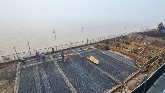 Provincia avanza con la reconstrucción de los muelles de La Fluvial