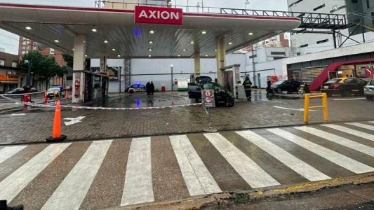 Un vehículo explotó tras cargar GNC y el conductor debió ser hospitalizado