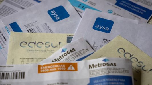 Abril llega con fuertes subas en transporte, luz y prepagas: cuánto habrá que pagar