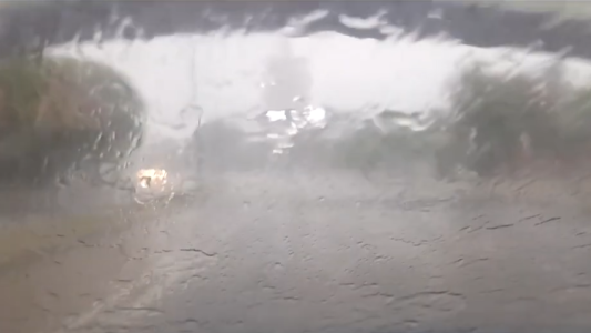 Lluvia intensa y abundante en Rosario: llovió en un solo día, lo que normalmente llueve en todo el mes de marzo