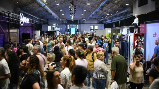 Vuelve Outlet Rosario: más de 40 marcas locales en los galpones de la ex Rural