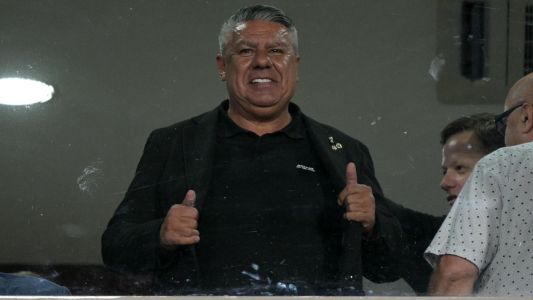 La Justicia le prohibió salir del país a Chiqui Tapia