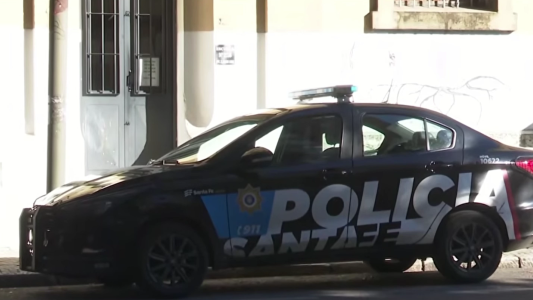 Amenaza en una escuela técnica de Rosario: hallaron un mensaje de tiroteo en un pupitre