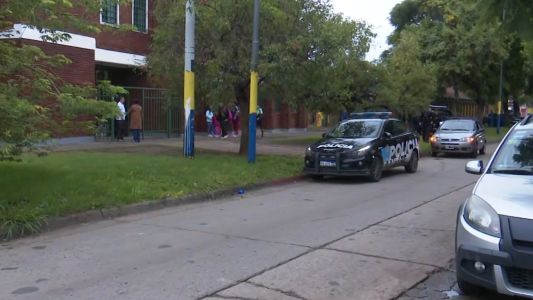 Dejaron un mensaje intimidatorio en una escuela