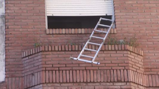 Accidente laboral: un obrero cayó desde un tercer piso