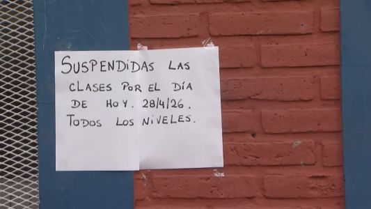 Operativo policial por un mensaje intimidatorio en la Escuela Atahualpa Yupanqui