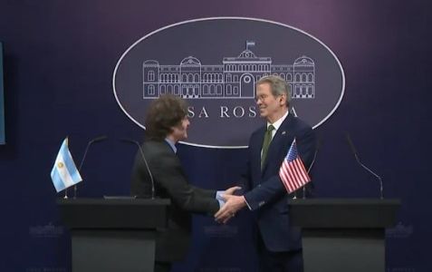 Scott Bessent lanzó un nuevo apoyo a Milei y destacó los resultados de sus reformas