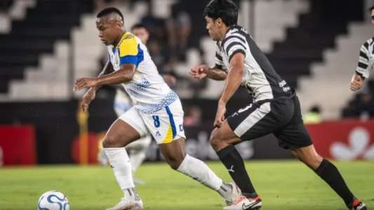 Central busca sellar su pase: Una victoria ante Sarmiento lo deja a un paso de los playoffs