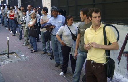 La brecha educativa ya se siente en el empleo: escasean graduados de nivel terciario