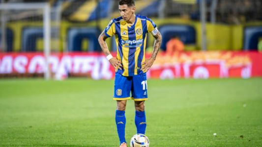 Rosario Central enfrenta a River Plate en busca de un lugar en la final del Torneo Apertura