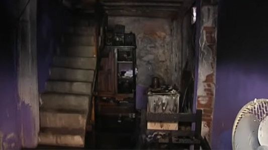 Dramático incendio en barrio Las Flores: un hombre sufrió graves quemaduras y una familia perdió todo