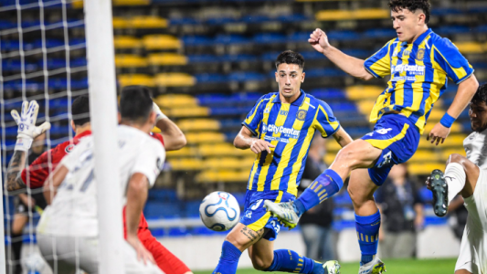 Con gol de Ovando, Central venció a Libertad y sueña con la clasificación