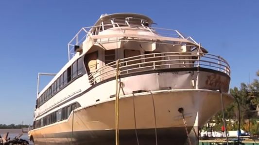 Avanza la reparación del Barco Ciudad de Rosario