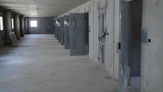 Confirman la fecha de inauguración de la cárcel de máxima seguridad en Piñero