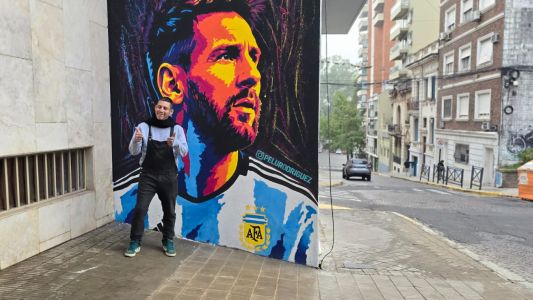 Messi tiene un nuevo mural en pleno centro rosarino