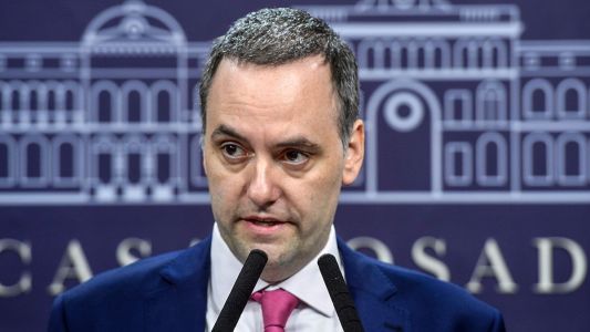 Adorni: el contratista de la casa del country dijo que recibió US$ 245 mil en concepto de refacciones