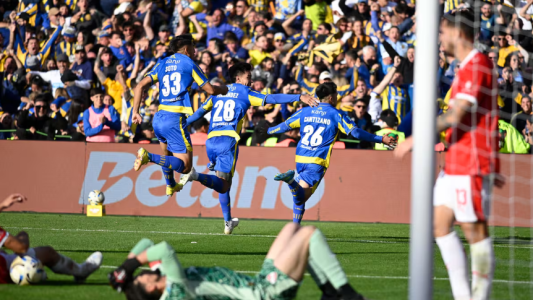 Fiesta en Arroyito: Rosario Central ganó y ya está en cuartos de final de los playoffs